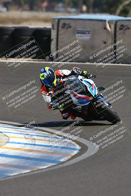 media/Sep-21-2025-TrackDaz (Sun) [[277c75b276]]/B Group/220pm (Turn 6)/